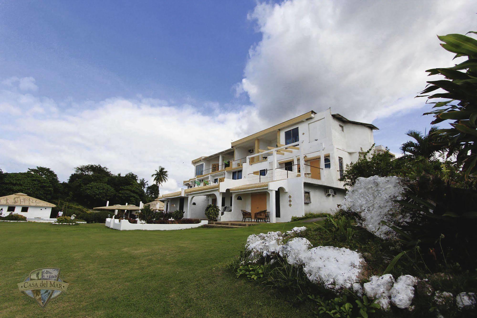 Casa Del Mar Beach Resort San Remigio  Exterior photo